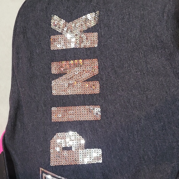 Victoria's Secret PINK Sweatshirt - Picture 14 of 14